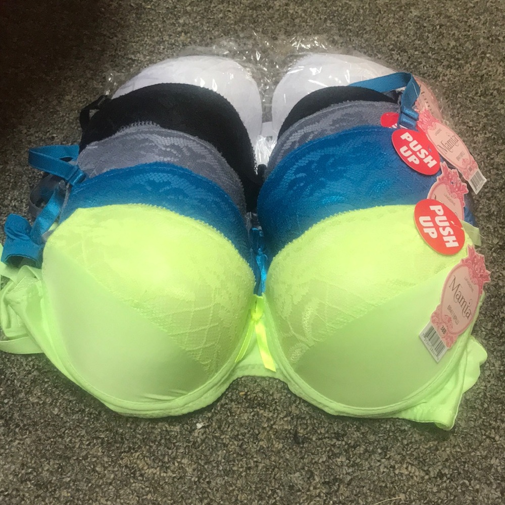 Lot of 5 Bras